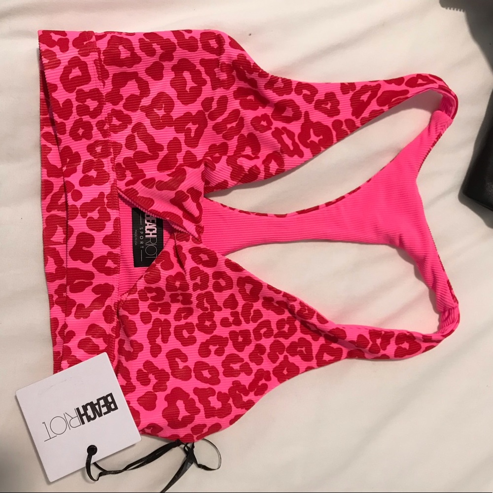 Beach riot sports bra